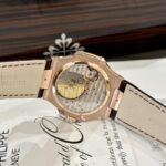 Patek Philippe Replica Watch Nautilus 5712 Demi Rose Gold Chocolate GRF 40mm - Image 5