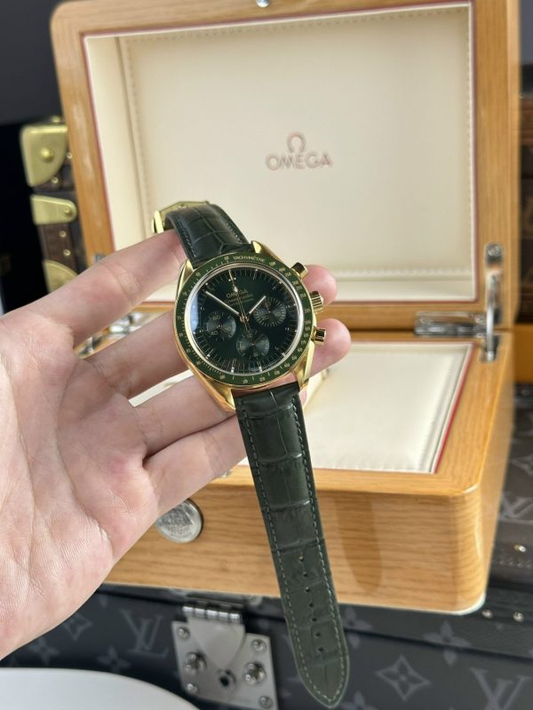 5F109642-195E-9E81-A1FE-3800AB48F077.jpg Omega Speedmaster Moonwatch Replica Watches Green Dial RM Factory 44mm - Image 1