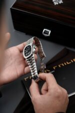 Patek Philippe Best Replica Watches Nautilus 5712 Custom Authentic Details 40mm - Image 12