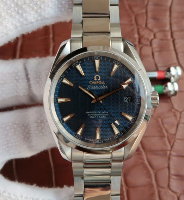 60CFD40C-CCA1-D220-FC52-D0F763634EA5.jpg Replica Omega Aqua Terra 150M Blue Wave Textured Dial SS Bracelet A8500 - Image 1
