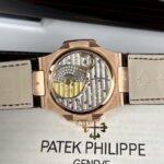 Patek Philippe Replica Watch Nautilus 5724 Gold-Wrapped With Moissanite Diamond ZF Factory 40mm - Image 8