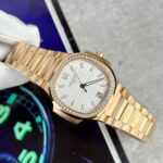 Patek Philippe Nautilus 7118 Replica Watch With Diamonds Bezel 3K Factory 35.2mm - Image 2
