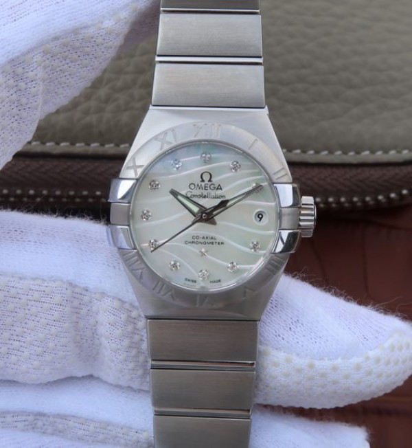 6A57282C-FE12-01A0-731E-0F7CEADEFDA5.jpg Replica Omega V6 Constellation 27mm SS Diamonds Markers SS Bracelet A8520 - Image 1