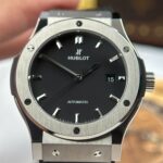 Hublot Classic Fusion Titanium Replica Watches Black Dial Weight 84 Grams Super Light JJZ Factory 42mm - Image 5