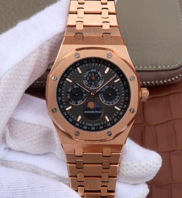 6E7AA6AE-9638-0A5D-730D-AD65B2F92619.jpg Replica Audemars Piguet JF Royal Oak 41mm 26574 RG Black Textured Dial A5134 - Image 1