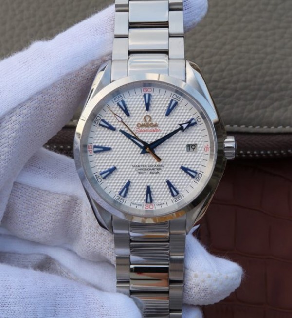 70DF82E4-618A-A065-E24F-7F66C2B4549A.jpg Replica Omega Seamaster 150M Ryder Cup White Textured Dial SS Bracelet A8500 - Image 1