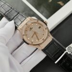 Hublot Classic Fussion King Gold Best Replica Watches Custom Full Moissanite Diamonds 42mm - Image 3