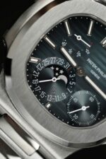 Patek Philippe Best Replica Watches Nautilus 5712 Custom Authentic Details 40mm - Image 8