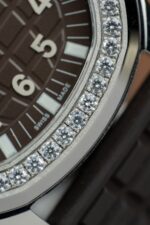 Patek Philippe Aquanaut 5067 Replica Watches Quartz Movement PPF Factory 35.6mm - Image 4