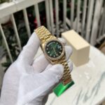 Rolex Replica 1:1 Watch Day-Date Green Dial With Diamonds EW 36mm - Image 5