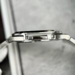 Patek Philippe Replica Watch Nautilus 5723 White Dial Metal Wire 40mm - Image 7
