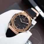 Hublot Classic Fusion King Gold Black Dial Copies Watches Movement SW300 Rubber Strap 42mm - Image 2