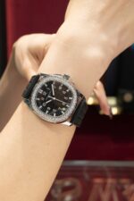Patek Philippe Aquanaut 5067 Replica Watches Bezel Moissanite Diamonds PPF Factory 35.6mm - Image 4