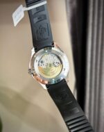 Patek Philippe Aquanaut 5167 Dial Gray Replica Watch Custom Moissanite Diamonds 40mm - Image 8