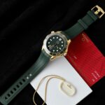Omega Seamaster Diver 300M Replica Watches Green Dial Rubber Strap VS Factory 42mm - Image 2