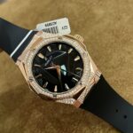 Hublot Replica 1:1 Watch Orlinski King Gold Demi With Moissanite Diamond 40mm - Image 2