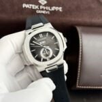 Patek Philippe Replica 1:1 Watch Nautilus 5726 Rubber Strap Factory GR 40.5mm - Image 3