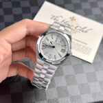 Vacheron Constantin Overseas White Dial Metal Strap Replica 1:1 Watch 41mm - Image 2