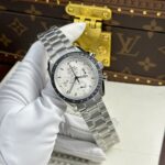 Omega Speedmaster Apollo 13 Silver Snoopy Imitation Watches Metal Wire OM Factory 42mm - Image 2