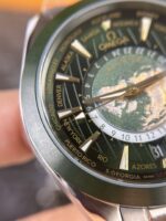 Omega Replica Watch Seamaster Aqua Terra Dial Green 43mm - Image 6