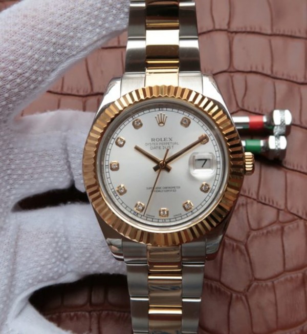 9C3D656D-5E0F-C486-3FD2-727D8EF035B0.jpg Replica Rolex DateJust SS/RG White Dial RG Wrapped Fluted Beze SS/RG Bracelet A2836 - Image 1