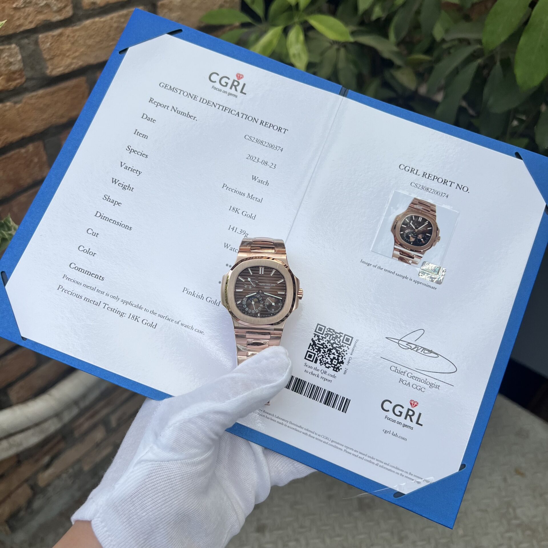 9E56B557-45F4-B22A-93E8-9930C99B0BCD.jpg Patek Philippe Replica 11 Watch Nautilus 5712 Rose Gold Wrapped Chocolate Dial GRF 40mm - Image 1