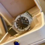 Hublot Classic 33mm High-End Women’s Watch(1:1 replica) - Image 6