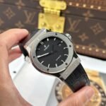 Hublot Classic Fusion Titanium Replica Watches Black Dial Weight 84 Grams Super Light JJZ Factory 42mm - Image 3