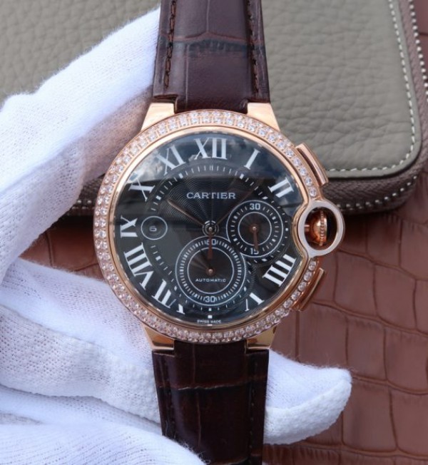 A5F8D01E-4B55-DA19-B280-389909233303.jpg Replica Cartier Ballon Bleu De Cartier Chrono RG Black Dial Diamonds Bezel A8101 - Image 1