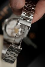 Patek Philippe Best Replica Watches Nautilus 5712 Custom Authentic Details 40mm - Image 19