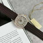 Patek Philippe Aquanaut 5062 Replica Watch Gold Wrapped Moissanite 35.6mm - Image 4