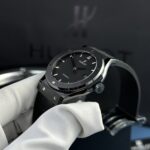 Hublot Replica 1:1 Watch Refine SW300 Movement Black Ceramic Bezel JJZ Factory 42mm - Image 4