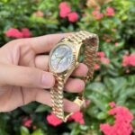 Rolex Replica Watch Day-Date Purple Mother of Pearl Dial Yellow Gold 40mm - Image 4