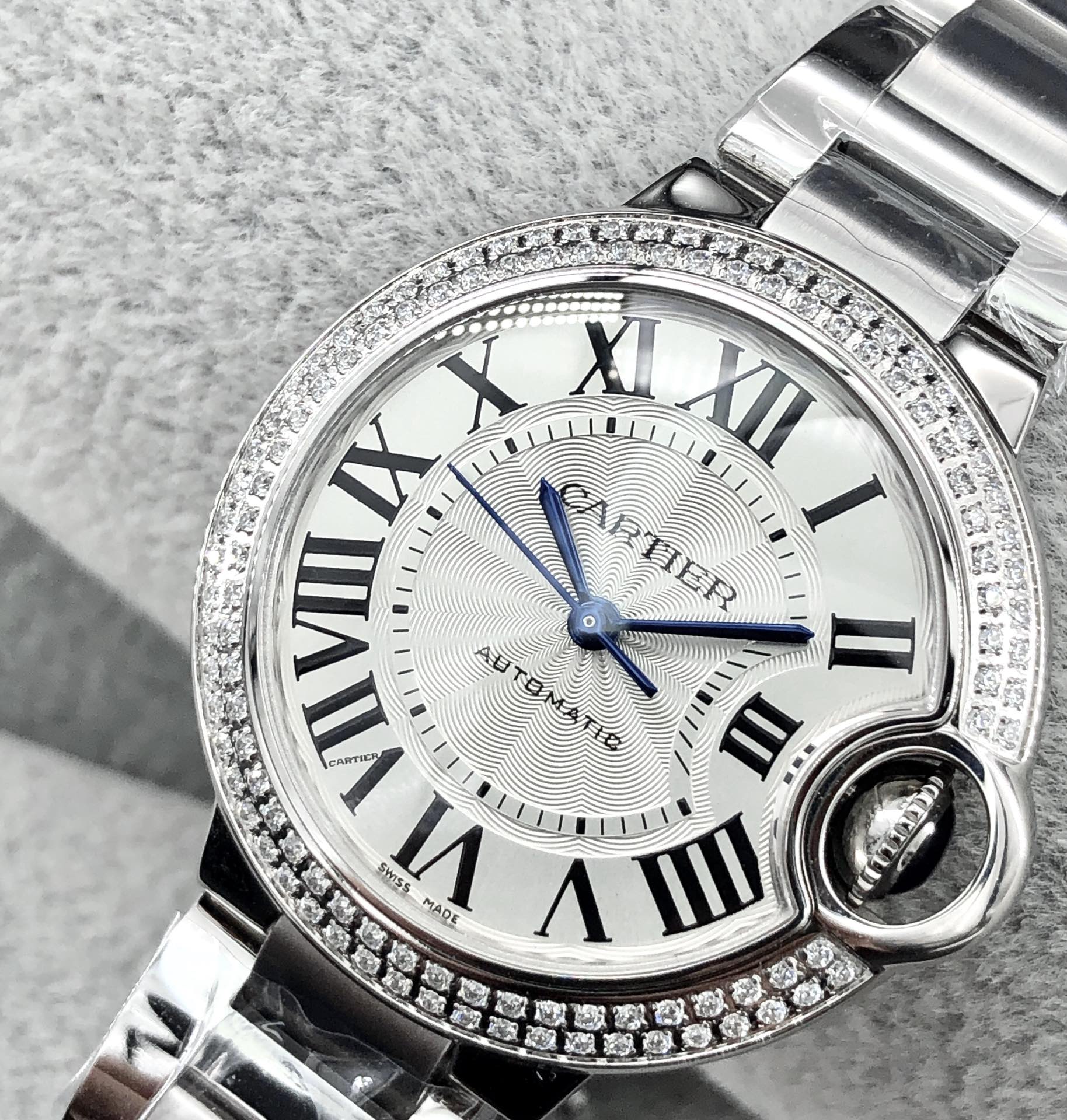 B256D58E-F935-86C4-2C5A-F9AF0AB30800.jpg CARTIER BallonBleu(1:1 replica) - Image 1