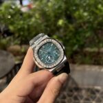 Patek Philippe Nautilus 5722G With Diamond Moissanite Replica 11 Watch 40mm - Image 3