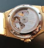 Replica Omega V6 Constellation YG White Dial Diamonds Bezel YG Bracelet A2500 - Image 6