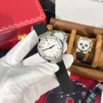Hublot Replica 11 Watch Classic Fusion Titanium White Dial With Moissanite Bezel 38mm - Image 2