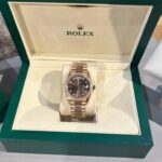 Rolex Replica Watch Day-Date Chocolate Dial With Stone Bezel EW Factory 36/40mm - Image 5