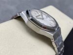 Audemars Piguet replica watch Royal Oak Selfwinding ??50th Anniversary?? 41mm Stainless Steel Silver Dial 15510ST.OO.1320ST.03-ZF(1:1 replica) - Image 4
