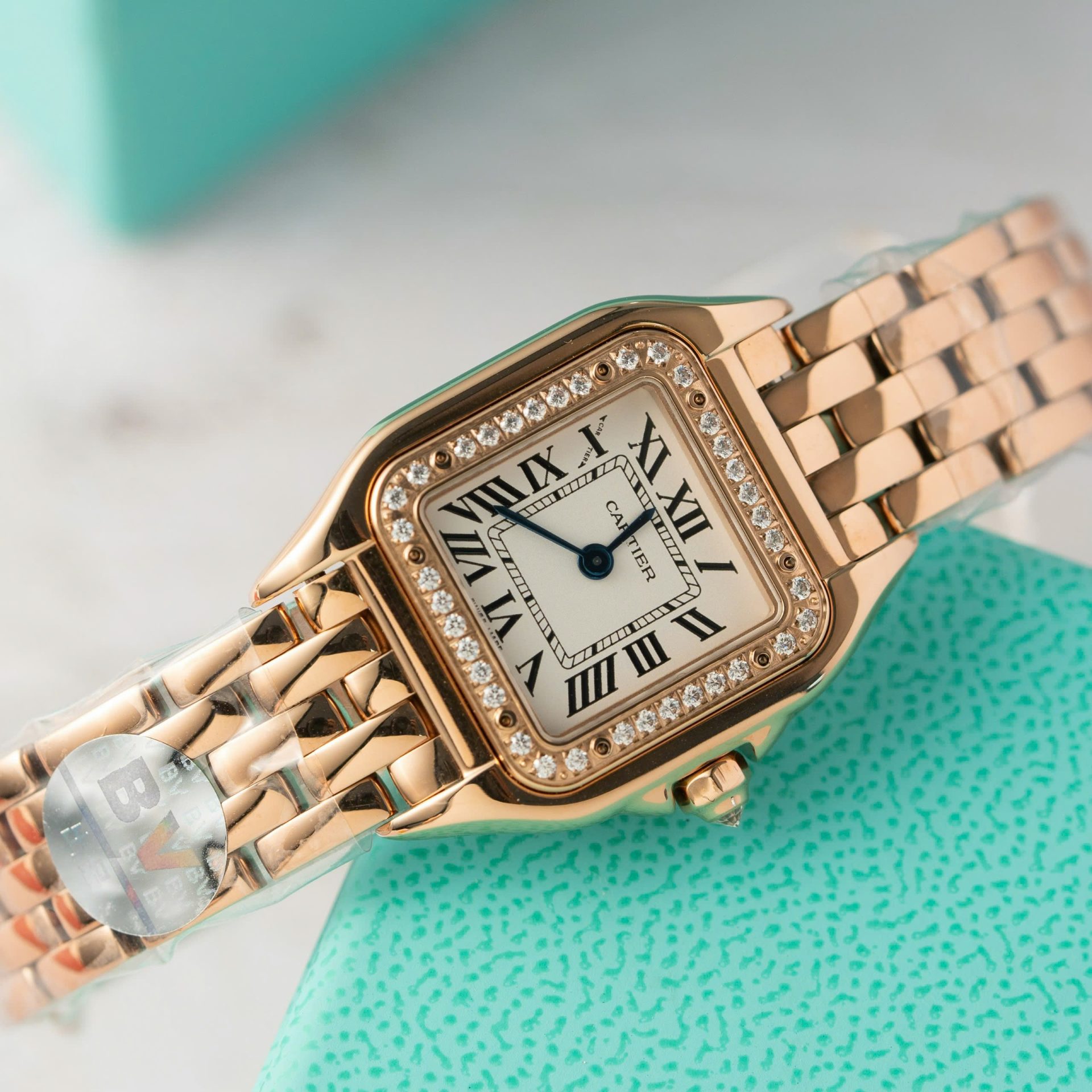 BBA59CCA-B040-68C0-DC97-D18FF0848FF0.jpg Cartier Panthere Replica Watch Rose Gold With Diamond Bezel 22mm - Image 1