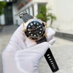 Omega High End Watch Replicas Seamaster Diver 300M Sedna? Black Rubber Strap VS Factory 42mm - Image 3