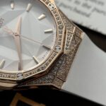 Hublot Replica 1:1 Watch Classic Fusion Orlinski King Gold Full Diamonds White 40mm - Image 4