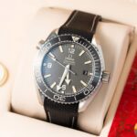 Omega Replica Watch Seamaster Planet Ocean Black Dial Rubber Strap Factory VS 43.5mm - Image 3