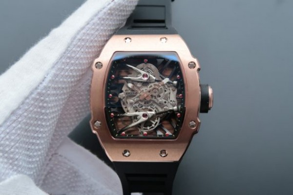 C803C548-2725-4A7A-0098-061BF1C93EC0.jpg Replica Richard Mille RM027 RG Skeleton Dial Black Rubber Strap 6T51 - Image 1