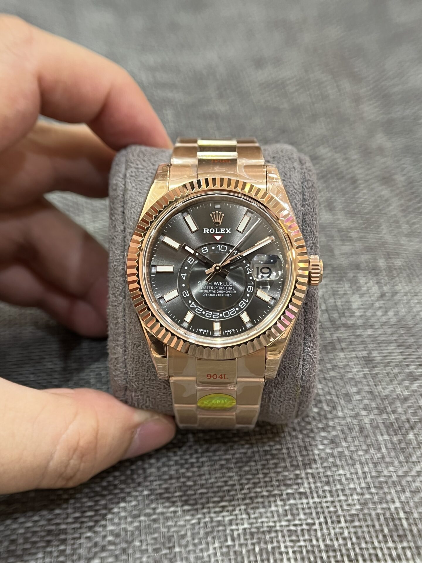 CA519C4B-32E4-E9BA-A97E-C04BA0E815E1.jpg Rolex Sky Dweller 326935 Rhodium Dial Best Replica Watch Noob Factory 42mm - Image 1
