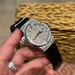 Hublot Classic Fusion Titanium Diamonds Pav?? Customs Full Moissanite Imitation Luxury Watches 42mm - Image 5