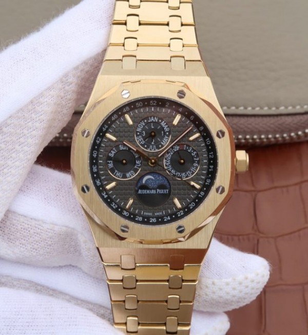 D0117D39-9CDF-3F67-7F75-4100DC08DE4D.jpg Replica Audemars Piguet JF Royal Oak 41mm 26574 YG Black Textured Dial A5134 - Image 1