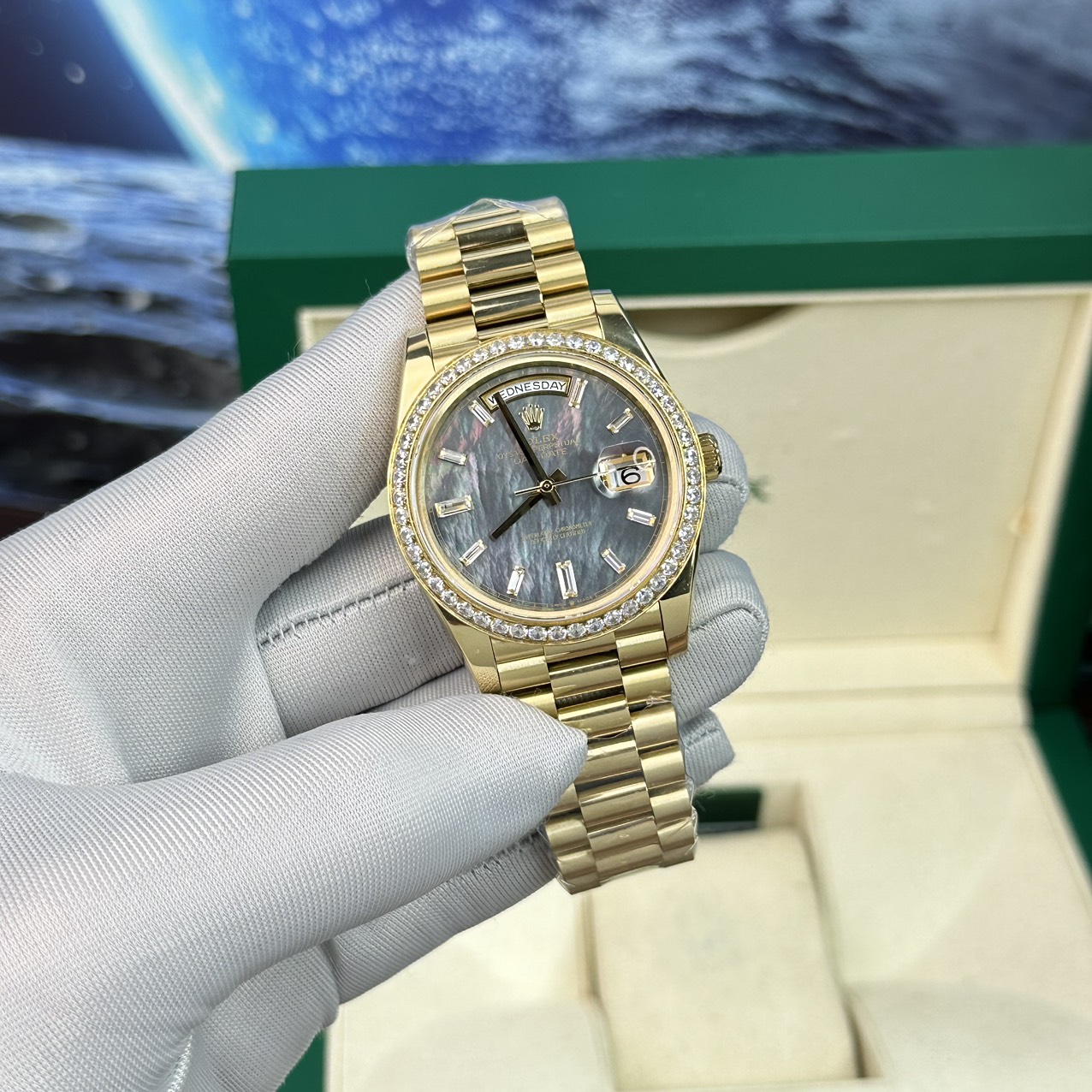 D2220B70-020B-F1E2-D2A7-BA16C57AF568.jpg Rolex Day-Date Super Fake Watch Mother-Of-Pearl Dial With Diamonds BP Factory 40mm - Image 1