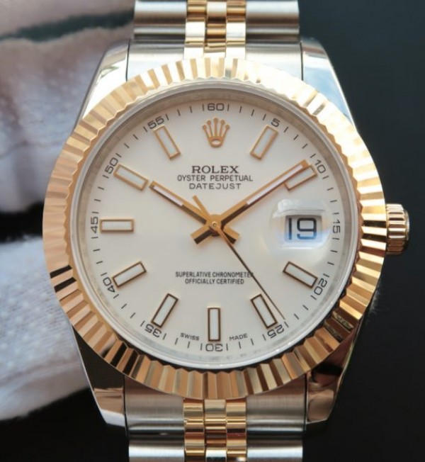 D6761BEF-AB51-90EB-60A9-D08736D7F619.jpg Replica Rolex DateJust 41mm 126333 YG Wrapped White Dial SS/YG Jubilee Bracelet A2824 - Image 1