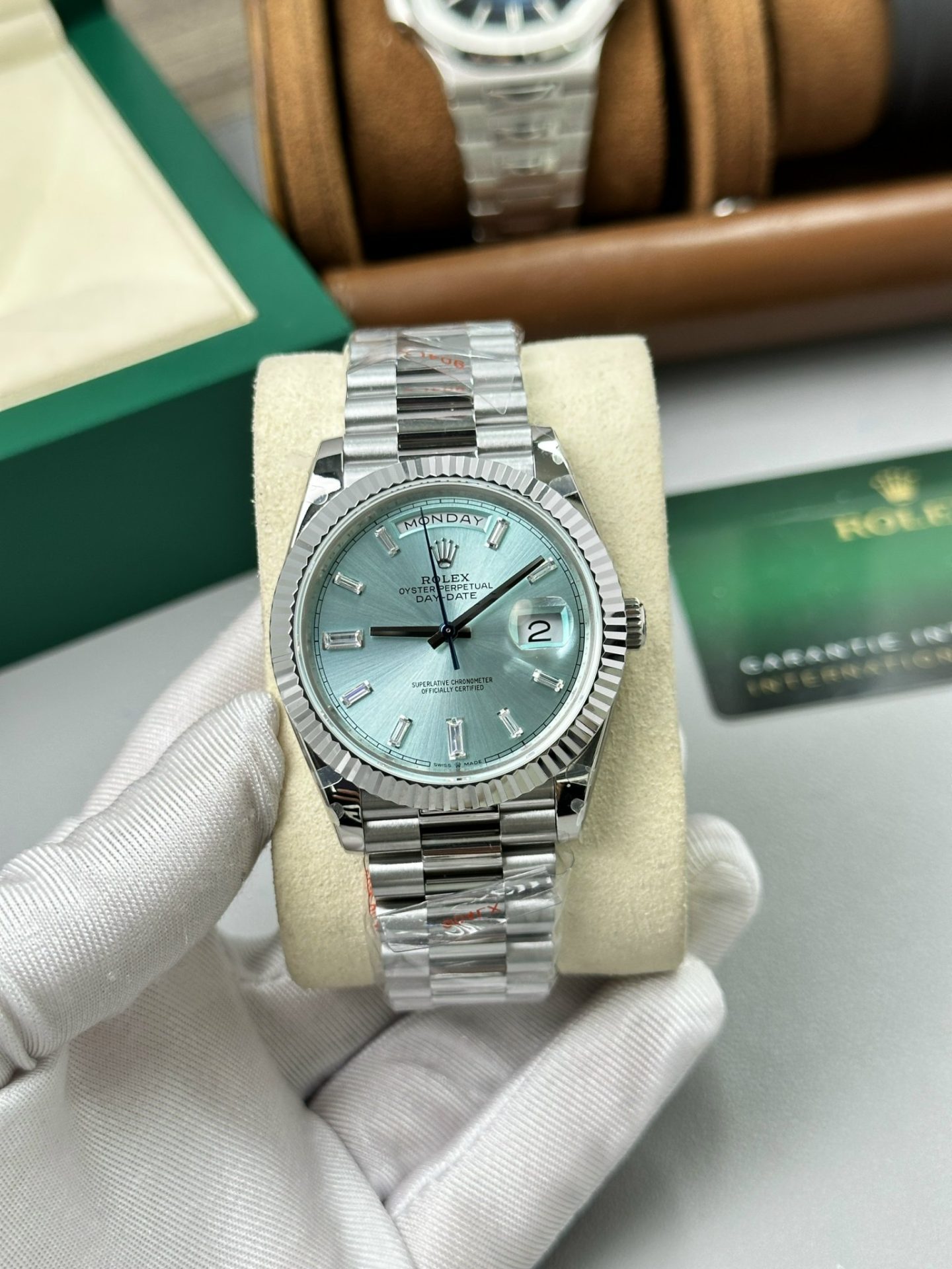 D87931B7-A540-8F4D-9333-4972A32BAB02.jpg Rolex Replica 1:1 Watch Day-Date 228236 Weight 167gr V2 GM Factory 40mm - Image 1